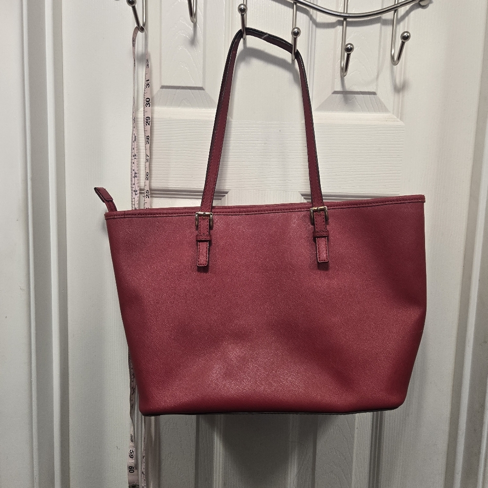 Michael Kors Jet Set Travel Medium Zip Tote Red - Picture 2 of 5